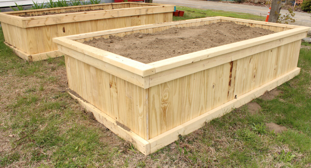 side view finished raised garden beds