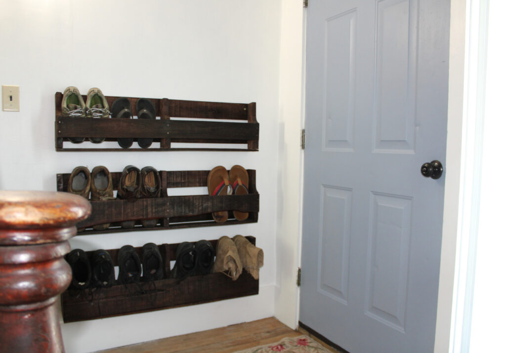 Simple DIY Pallet Shoe Rack Natural Living Homestead