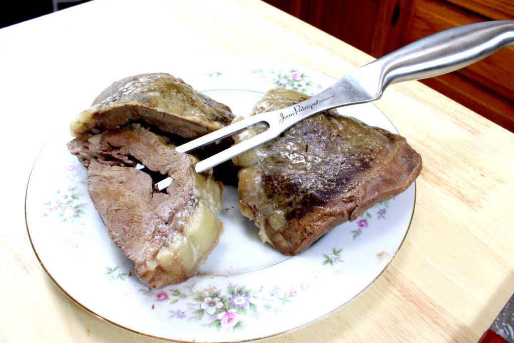 beef heart cooked in instant pot and sliced